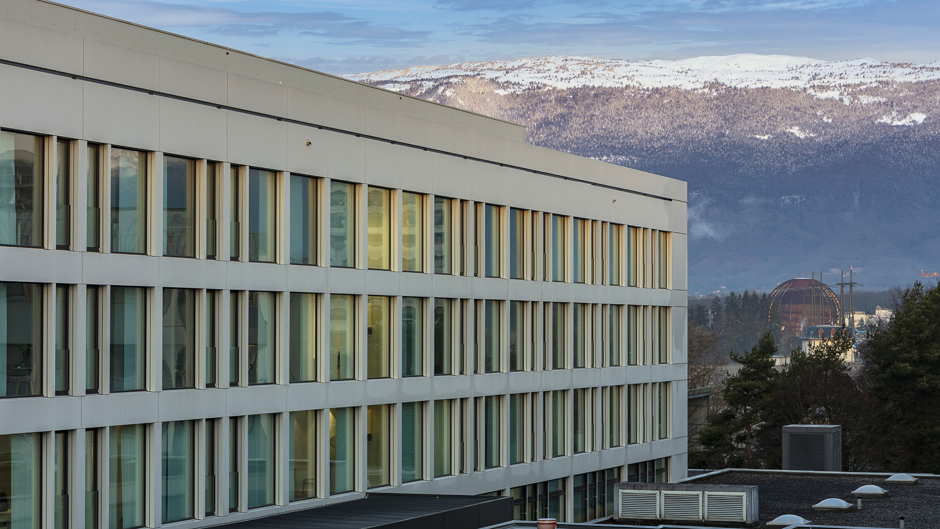 Hôpital de La Tour, Geneva - slide