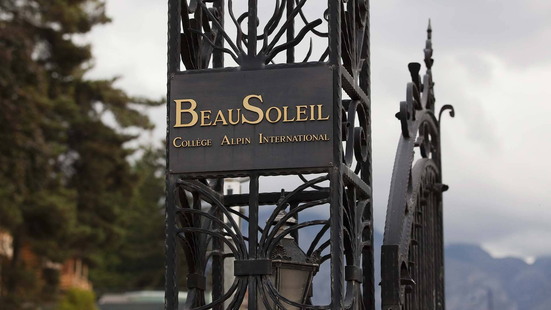 Internationales Alpines College Beau Soleil - slide