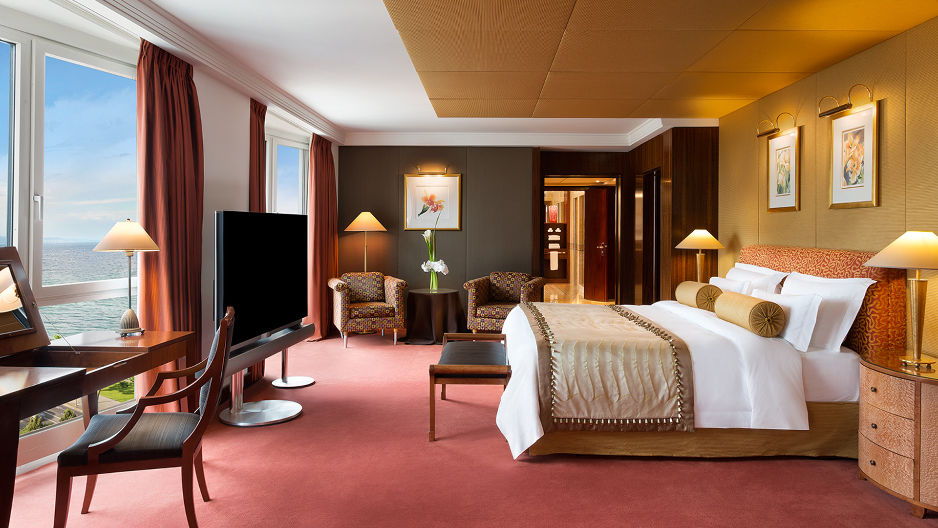 Suite Penthouse Exclusif Genève - slide