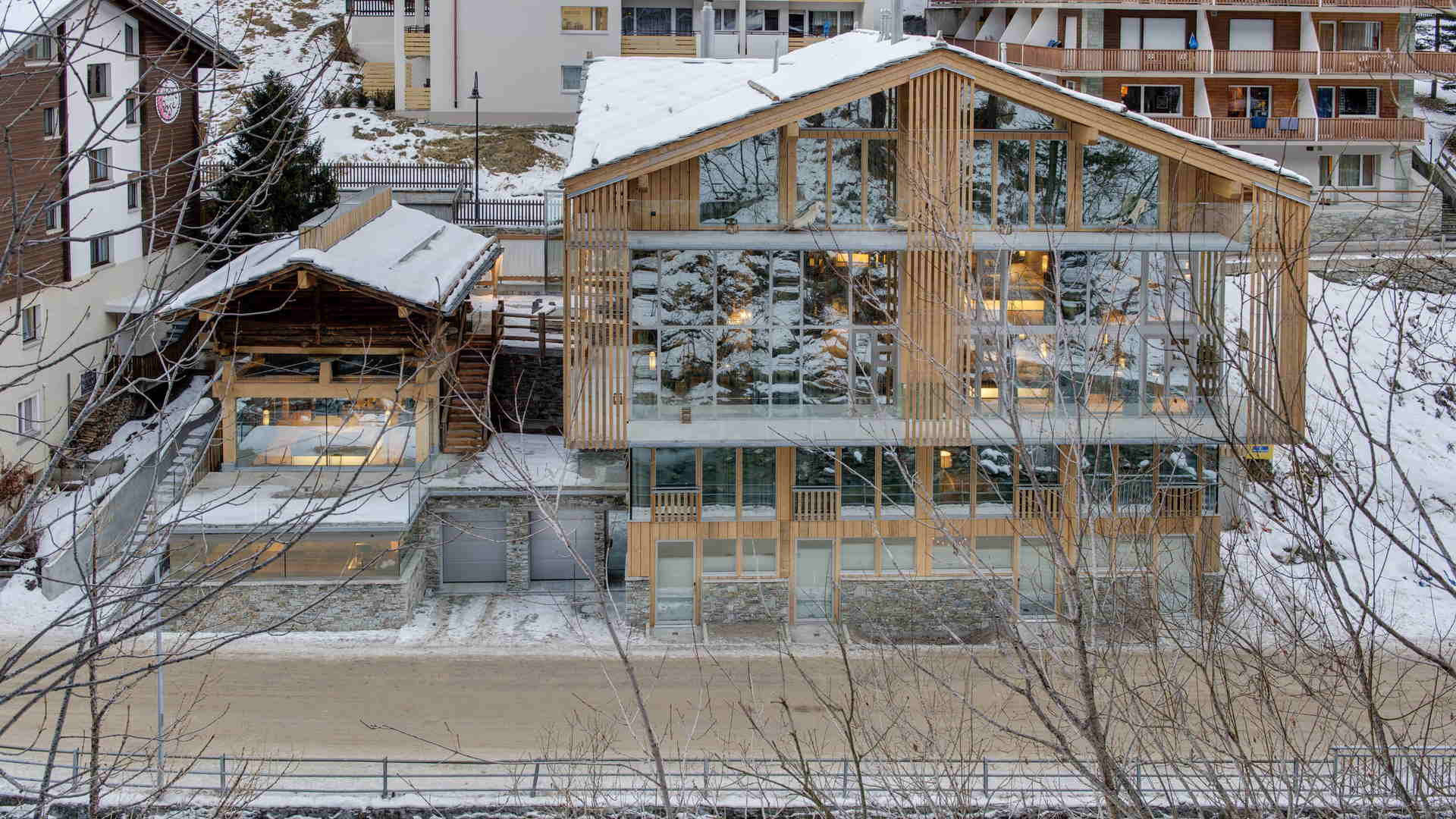 Chalet Ultra Luxe Zermatt - slide
