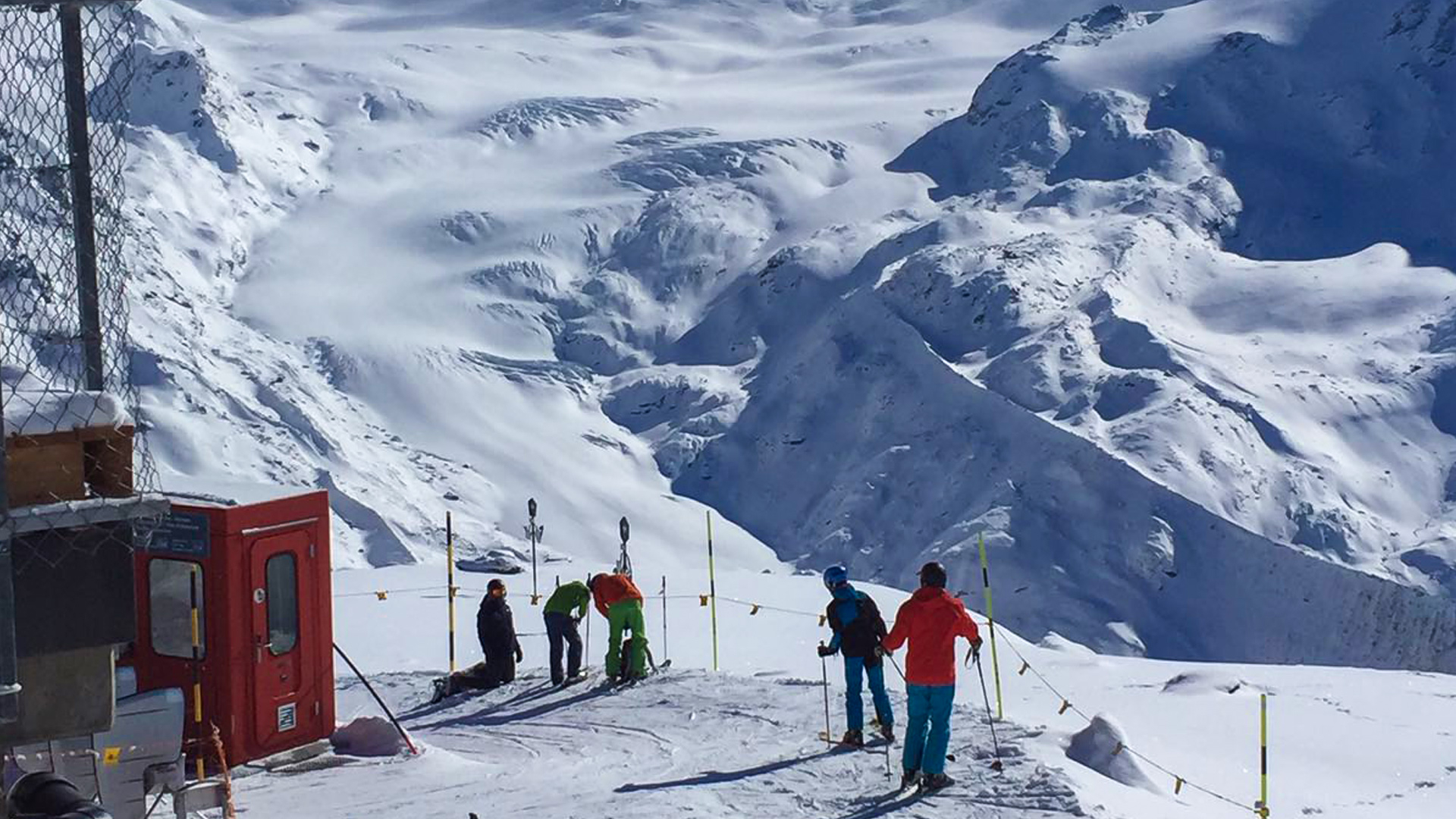 Riffelalp Resort 2'222m in Zermatt. - slide